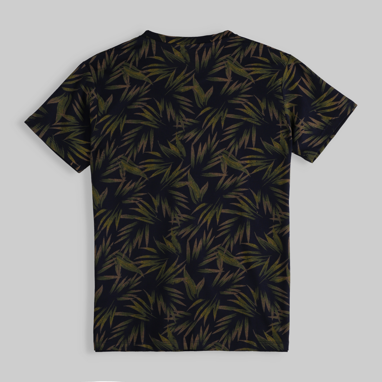 Lost Ways Graphic Tee - trangoclothing